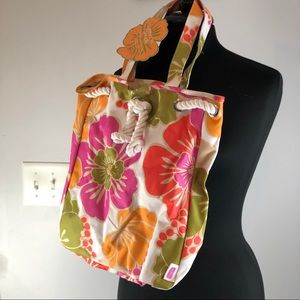 Clinique Summer Floral Tote Exclusive Sold Out